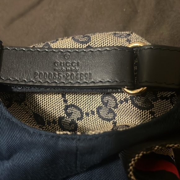 Gucci Hat! Like new!! - Picture 2 of 4